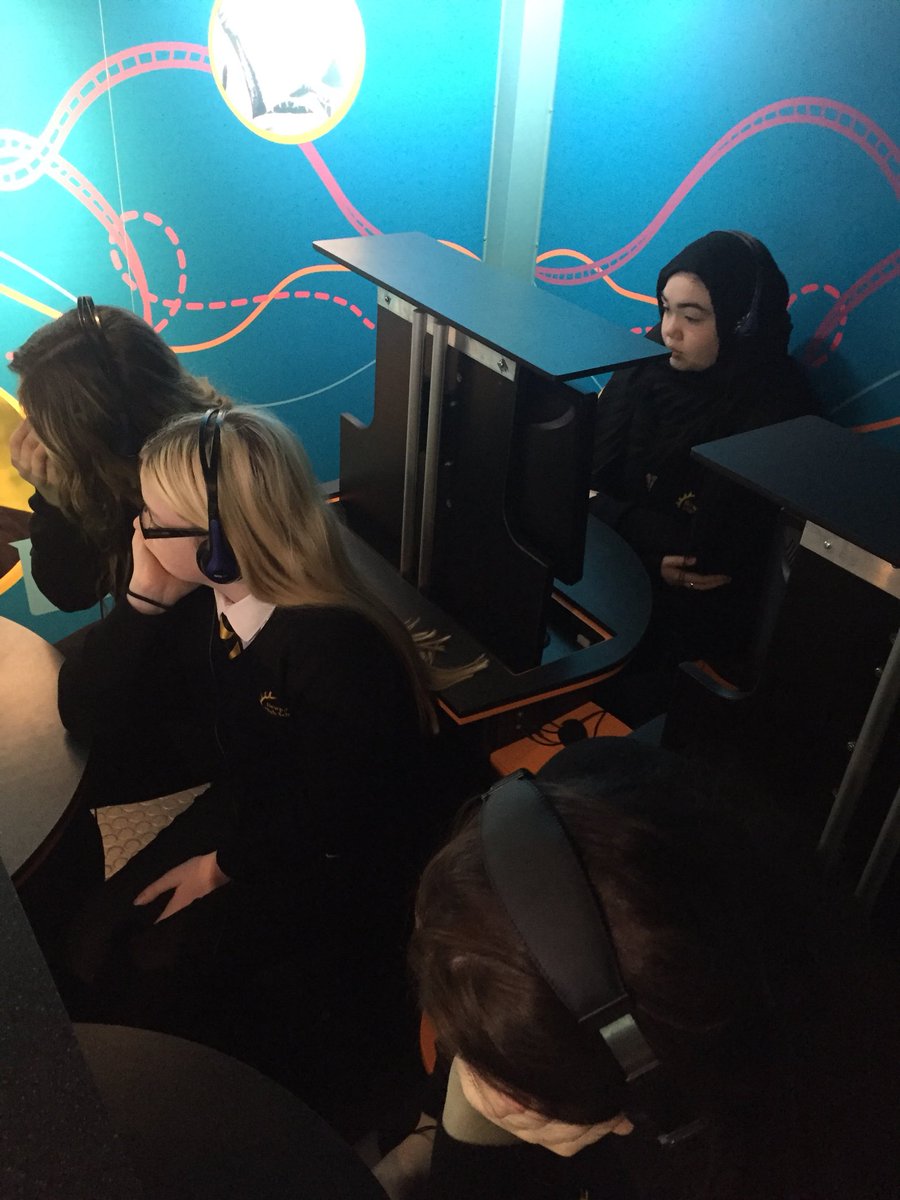 Year 9 engaged in <a href="/GSUS_Live/">GSUSLive</a> today!