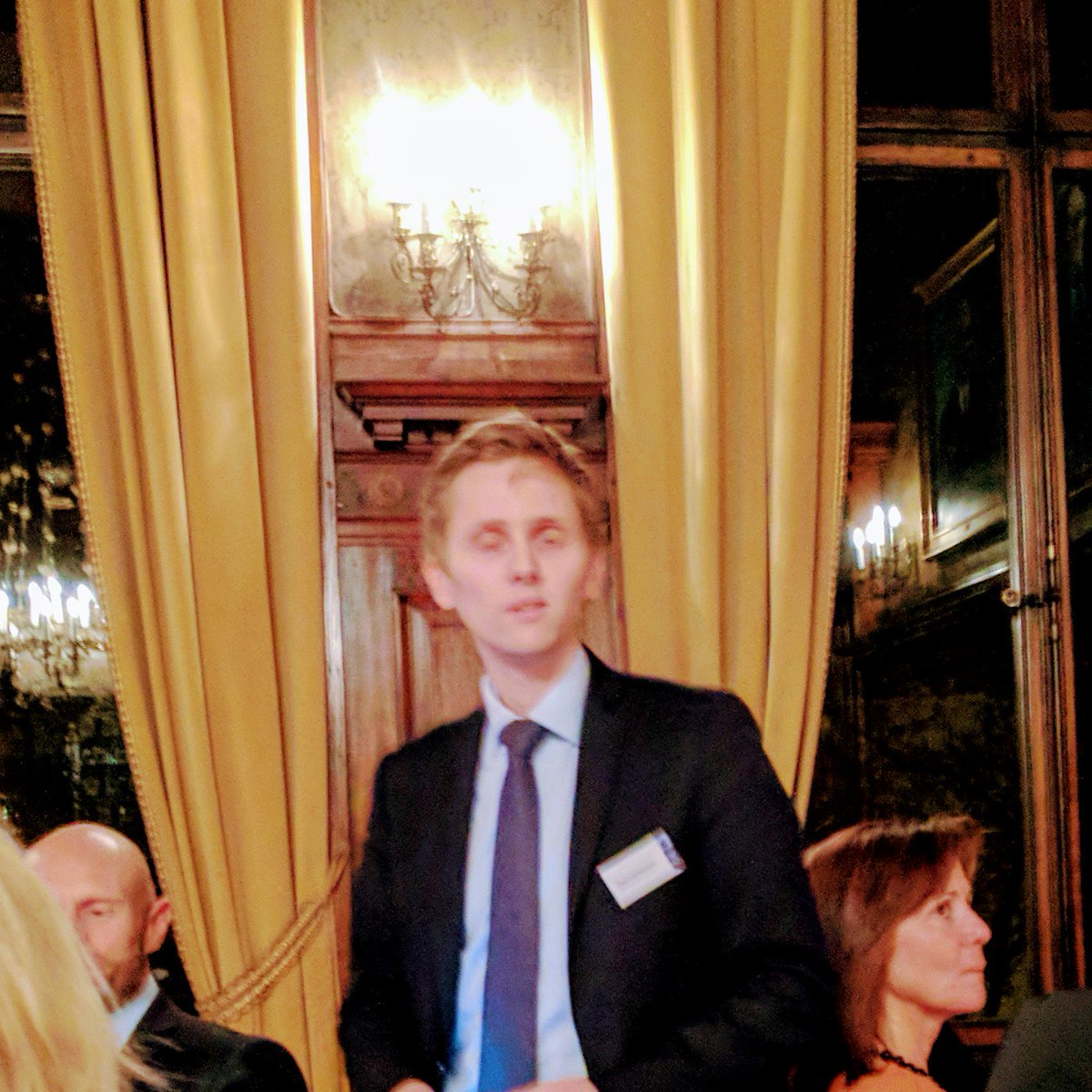 <a href="/reynir85/">Reynir Jóhannesson</a> Gratulerer <a href="/norid_no/">Norid AS</a> med 30 år - og understreker viktigheten av infrastruktur vi kan stole på #norid