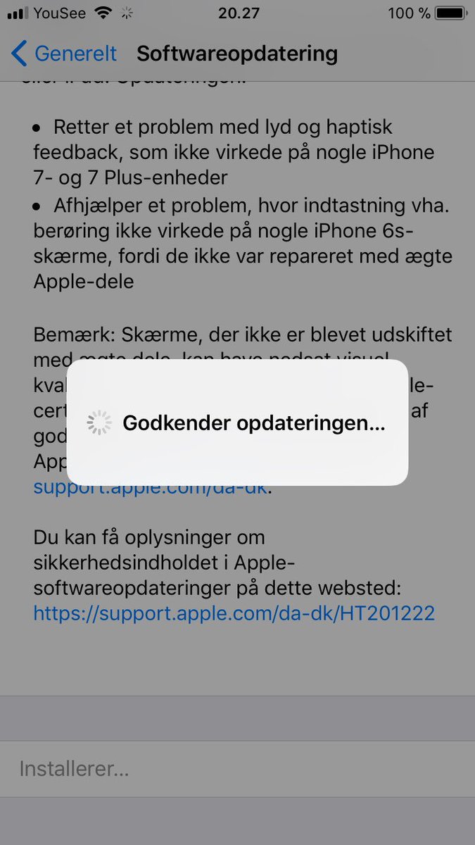 RuneBirkNielsen's tweet photo. Har lige godkendt #iPhone opdat. Bliver så i tvivl om jeg fortsat ønsker at levere haptisk feedback. #erderentransalatørtilstede? #dkteck https://t.co/1t5wd9aQ6T