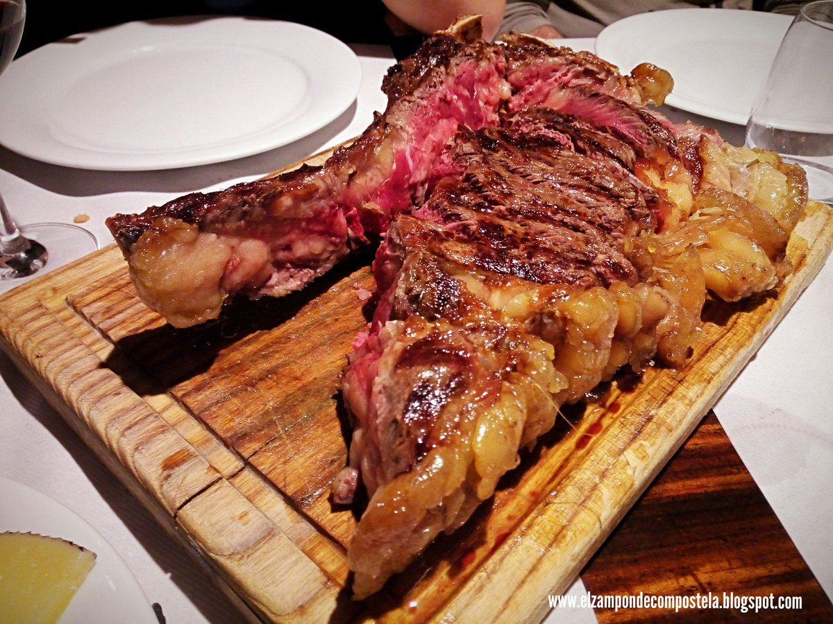 Muy grata experiencia en #BodegonGonzaba Mítico para buen #Chuleton en este caso de #VacaVieja en #Santiago #SantiagoDeCompostela #ElZampon