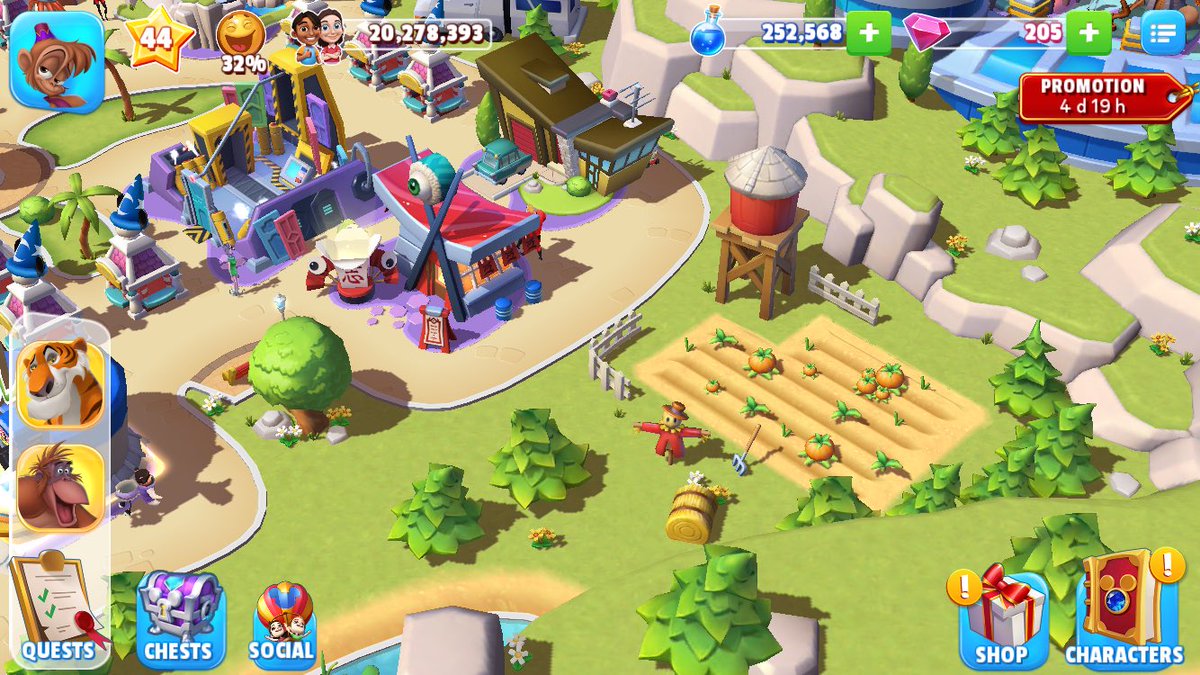 @DisneyMKingdoms #DMKScarecrow