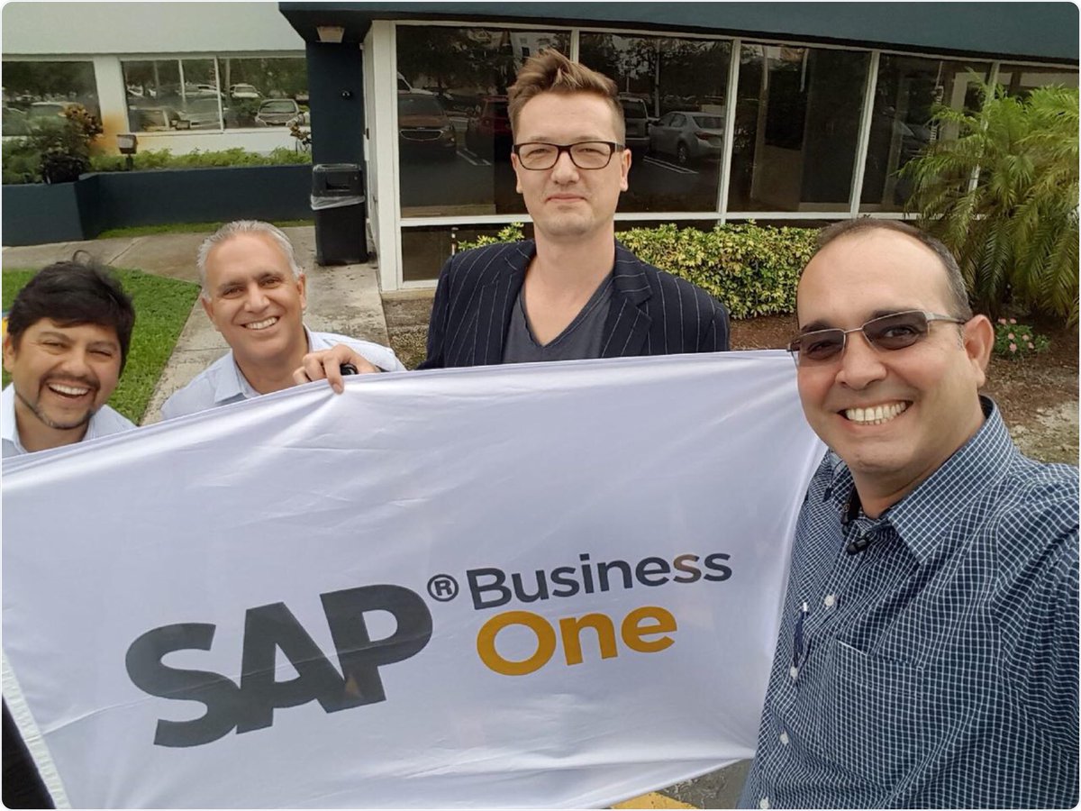 SKamphoff's tweet photo. A nice day in Miami with the guys from Celeritech #SAPBusinessOne #SAPHANA #isystemsrun https://t.co/OOlAh36MmG