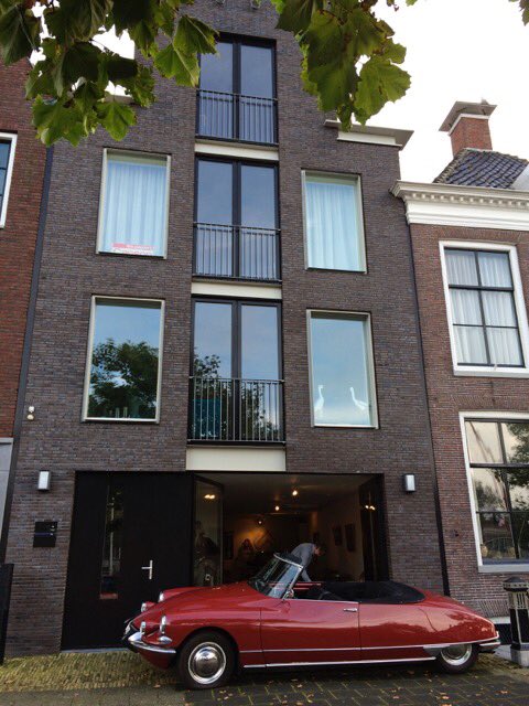 Rotanrilsan's tweet photo. Grachtenpand te koop #harlingen #vlieland #Waddeneilanden#duurzaam https://t.co/5EF58Dbr7z