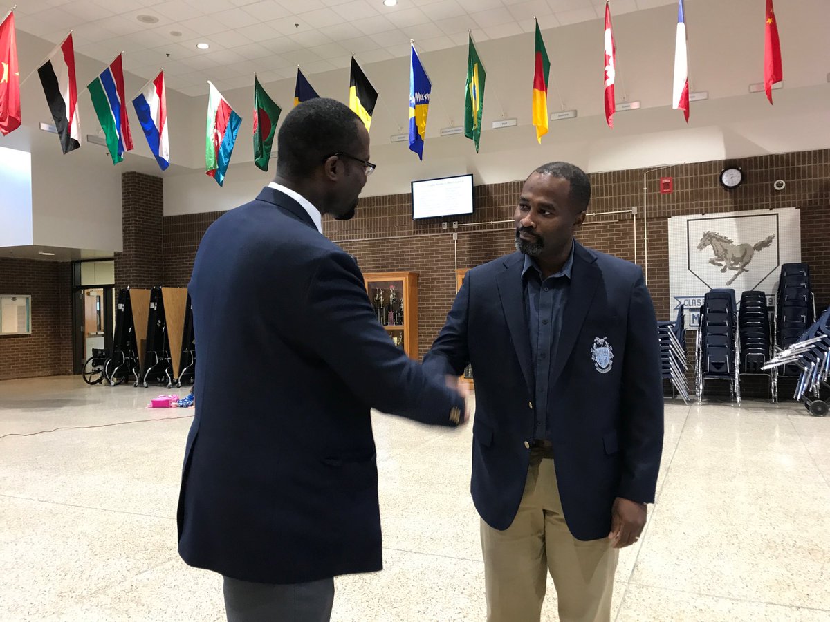 MeadowcreekHigh's tweet photo. Congratulations Mr Merchant, recognized with the Meadowcreek Jacket as our Teacher of The Year!! https://t.co/dSxqK8HpHE
