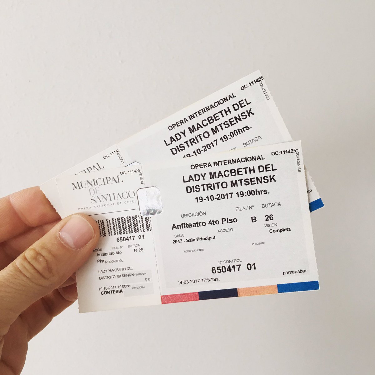 revistamarmol's tweet photo. Compra hoy el pack completo de Mármol ($30.000) y te llevas una entrada doble para Lady Macbeth en el Municipal.
👉🏼hola@revistamarmol.cl https://t.co/eb7GXfH7GF