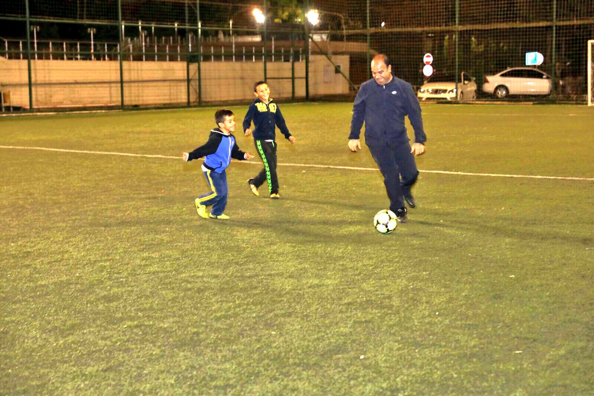 Günün Sonunda Birecikli Kardeşlerimizle Halı Saha Maçı Yaptık. Spor; Herkes Tarafından Yapılan Hayatımızın Bir Parçası Olmalı.