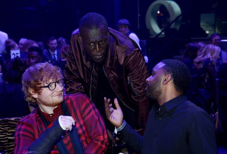 edsloudestcrowd's tweet photo. "Best Act In The World Today" ❤️ #QAwards2017 #EdSheeran #GetWellSoonEd #Sheerio https://t.co/WufPjNgUw2
