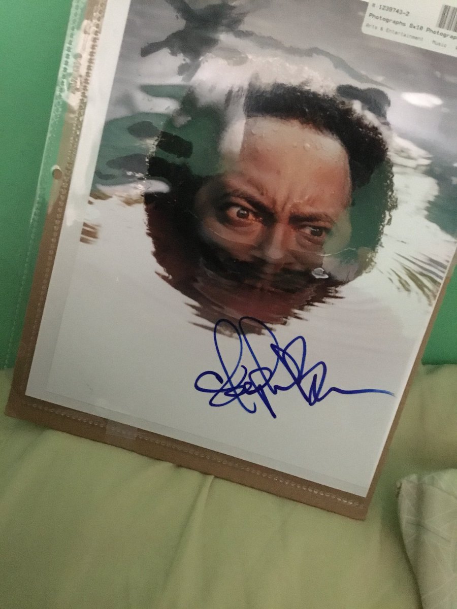 KarkusBro's tweet photo. what a great post birthday gift @Thundercat  :D https://t.co/sAfHDkKUKY