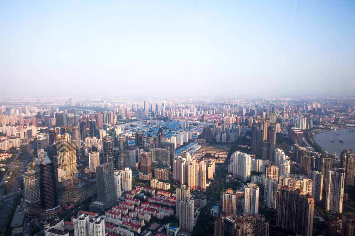 The local's guide to Shanghai: buff.ly/2suhZ7P #travel #shanghai #traveltips #China