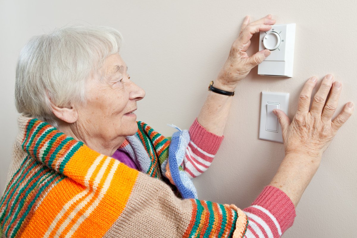 How to Help Elderly Loved Ones Get Ready for #Winter: goo.gl/iMCc4a