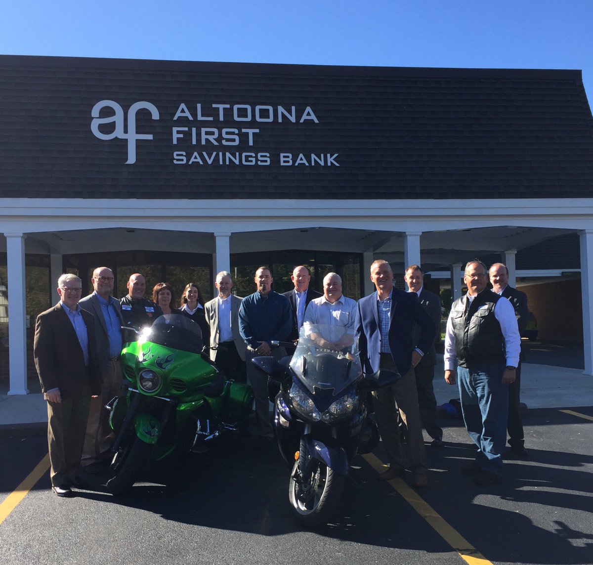 PaCommBankers's tweet photo. Thx @Altoona1st @PennCrestBANK & Investment Savings Bank 4 hosting #RollingForRepeal & chatting on how #DoddFrank is impacting ur community https://t.co/LCDvVhCaVZ