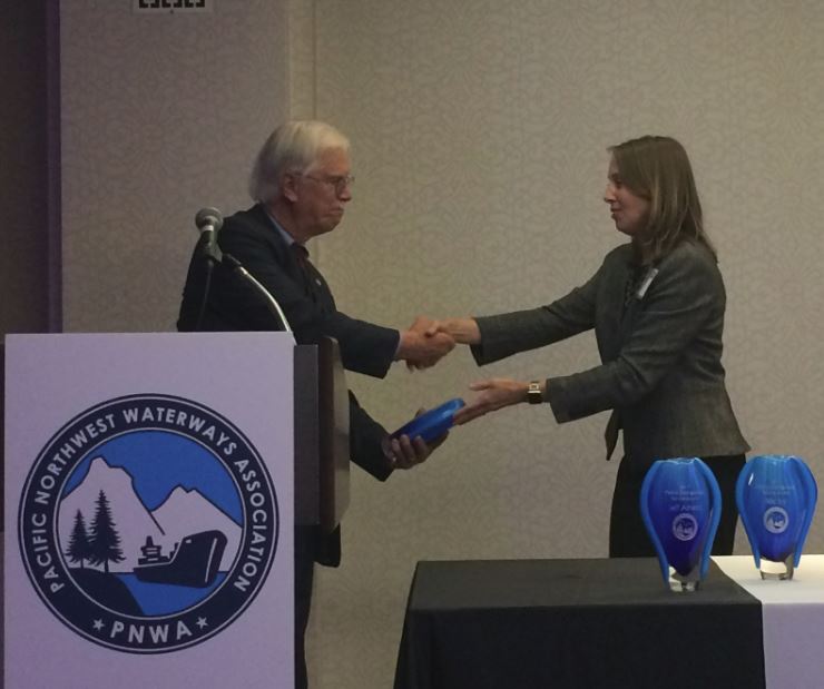 Congratulations, Commissioner Wolfe, on your Distinguished Service Award! ow.ly/YErl30fYhkL