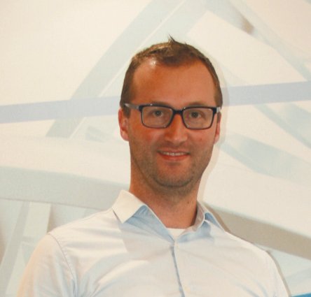 tAnaSci's tweet photo. Congratulations @Koen_Sandra of @ugent for making our #PowerList2017 as a #10Top10s #PharmaPioneers https://t.co/20Aa5Jkzhw https://t.co/LQsD3h2VAT