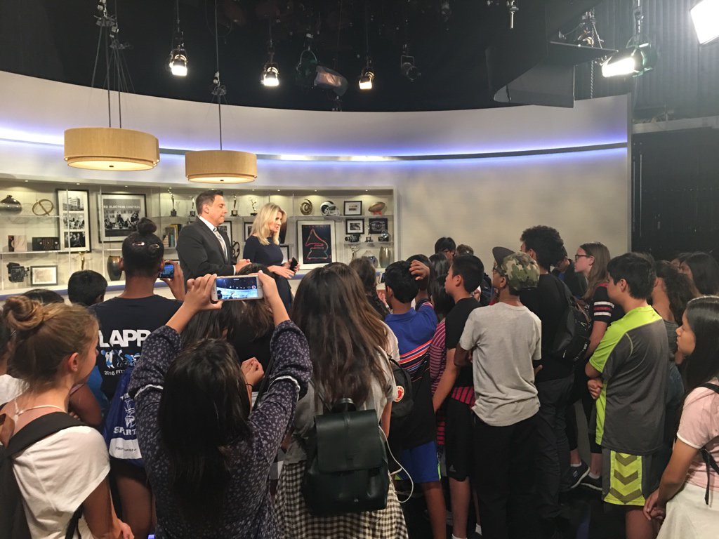 Thank you <a href="/newsjuan/">Juan Fernandez</a> and @cbslasandra for answering <a href="/FirstAveMS/">First Ave Spartans</a> Ss questions!