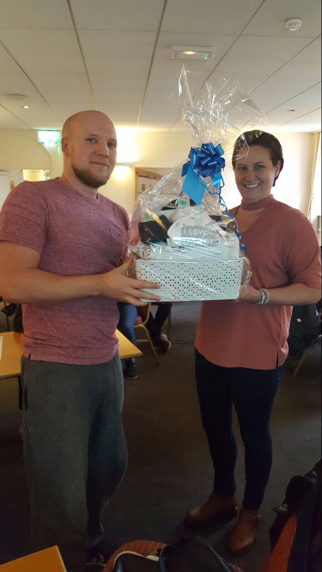 gemmasmith1606's tweet photo. Sugm day excited for handover day tomorrow @justinCarringt2 @ShaneQuinn1 https://t.co/mKYlgW9cav