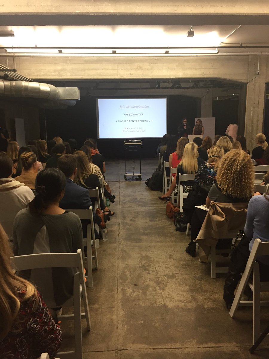 AimeeLeidich's tweet photo. Honored to be in the company of 200 female founders...the energy is incredibly powerful #pesummitsf https://t.co/GooGabimzr