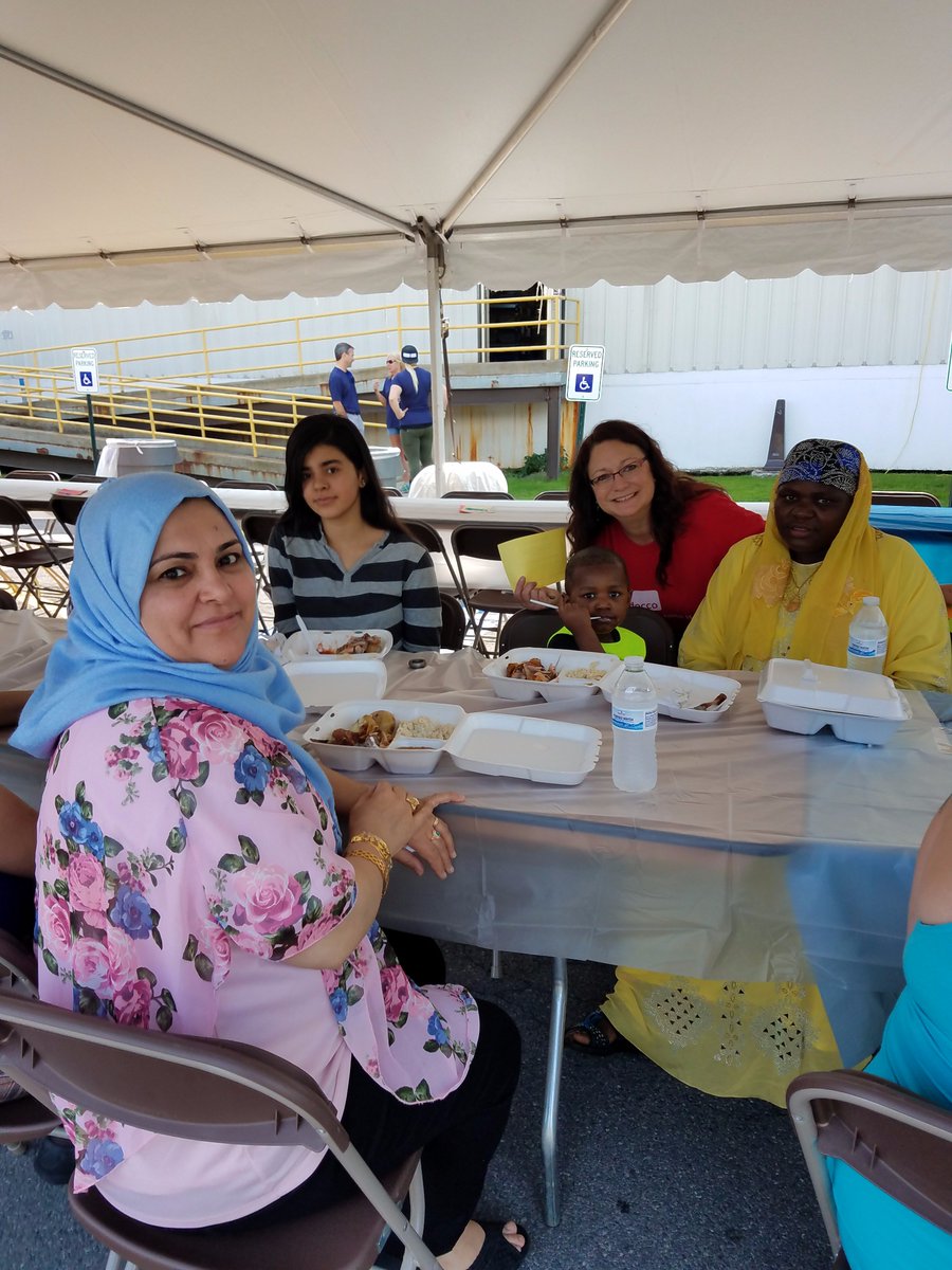 tamara_crowley's tweet photo. One reason WHY I love what I do at Adecco is that have an opportunity to meet people from all over the world! #mywhyforwork @AdeccoUSA https://t.co/WDihSiJkJO