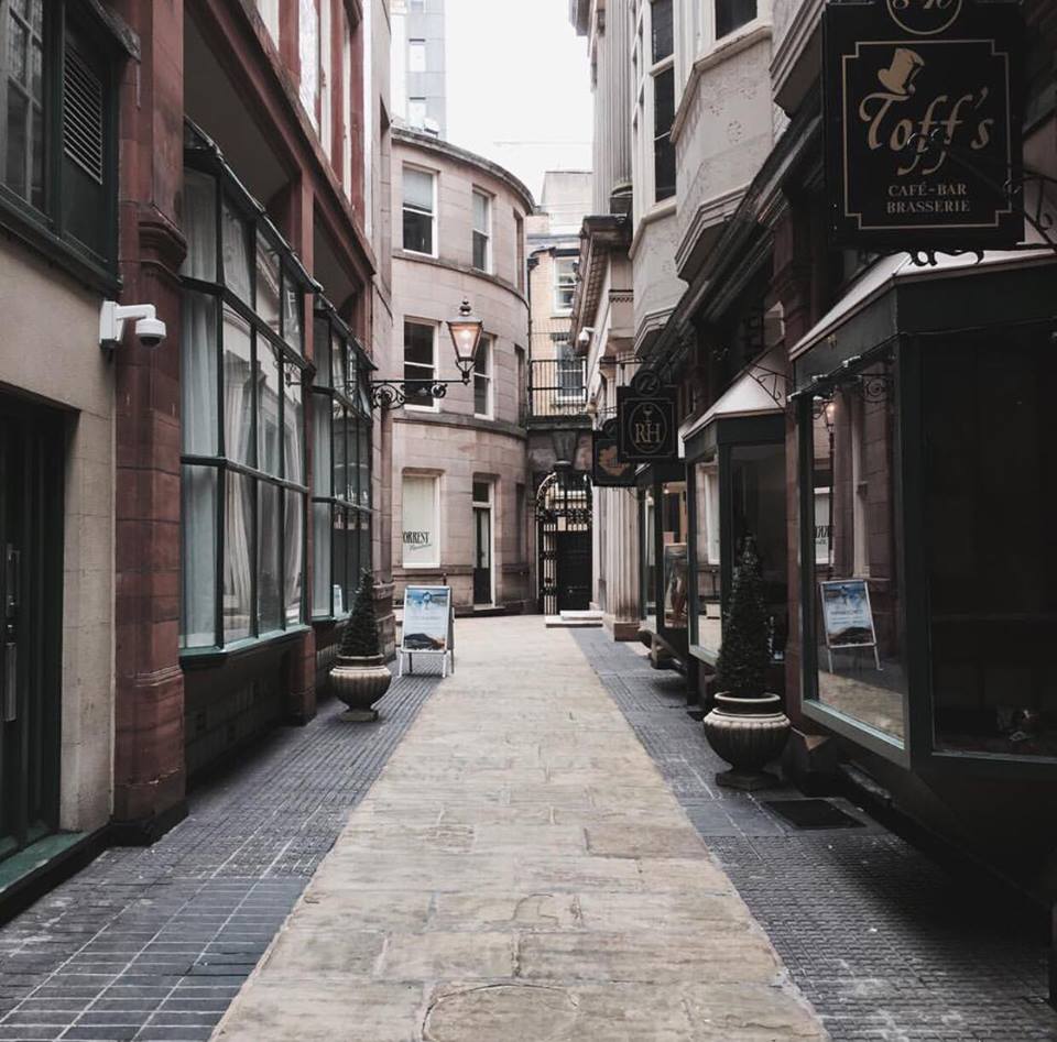 WeAreMerseyside's tweet photo. Castle Street, Liverpool!

Instagram: ftn.azm

Favourite if you’ve ever been down this street!

#WeAreMerseyside #Merseyside https://t.co/htyEtVsdaU