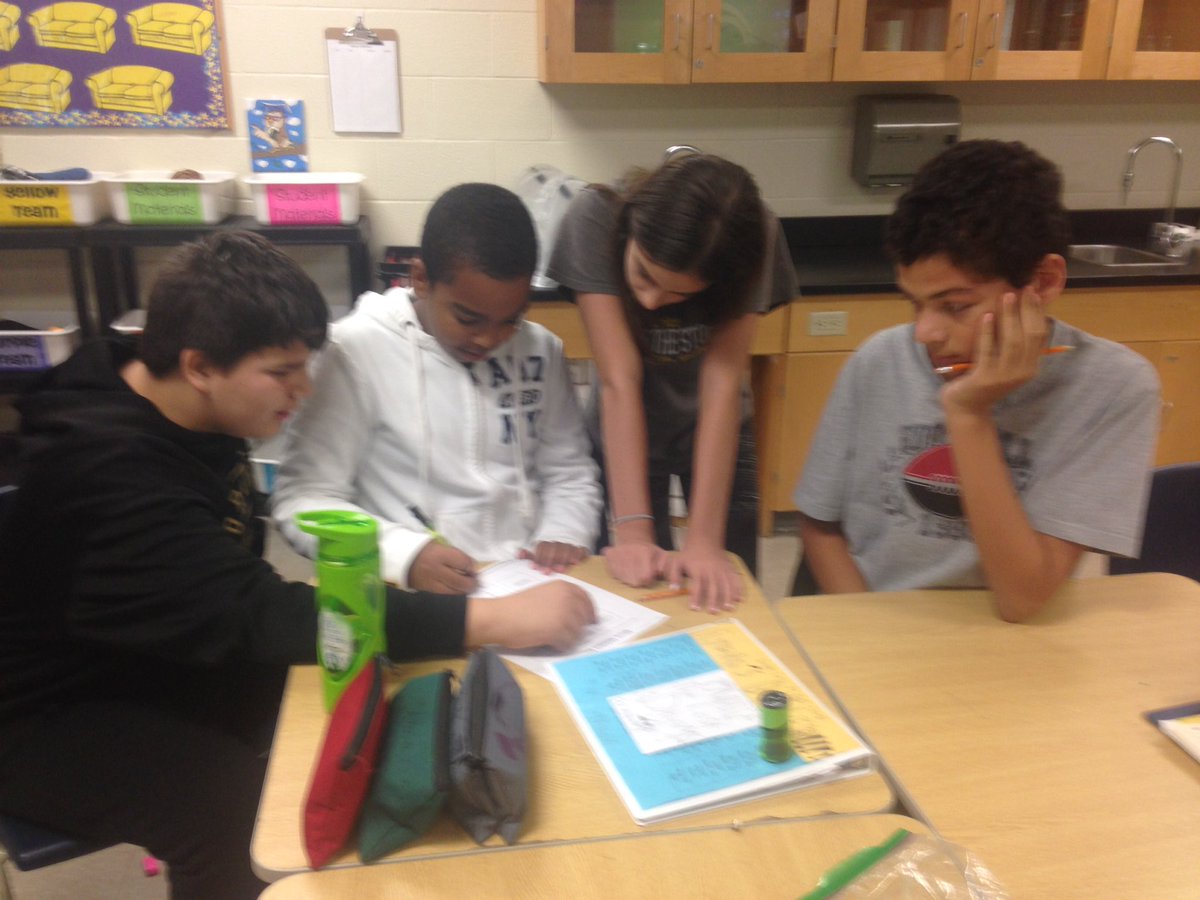 LDubsGatestone's tweet image. Rebus Puzzles #1! #colourchallenge #class78