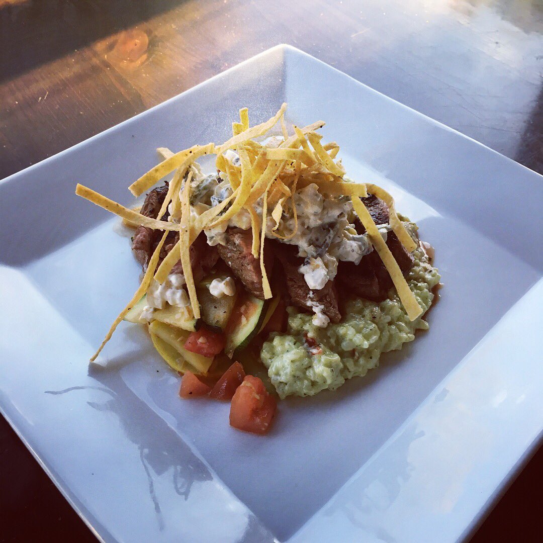 LeftysGrille's tweet photo. Dinner specials tonight, rainbow trout and a grilled flank steak! https://t.co/XVQ6dXTPgf