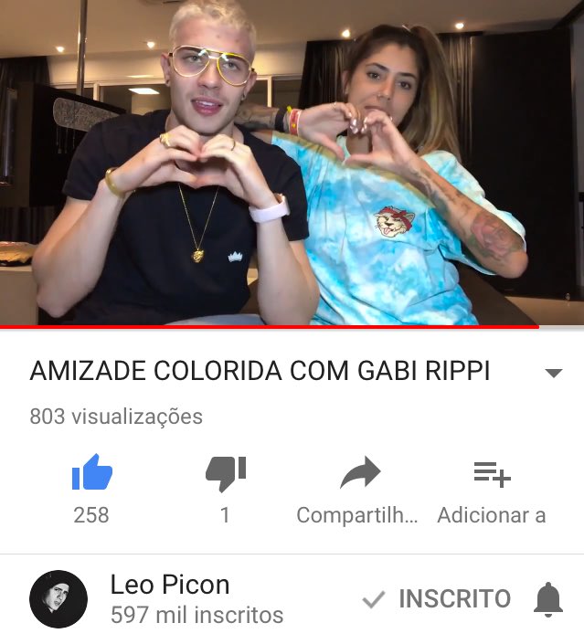ViiickMa's tweet photo. Vídeo fresquinho no canal do Leo 😊😊 @Piconn @GabrielaRippi https://t.co/lTXVc2c48I