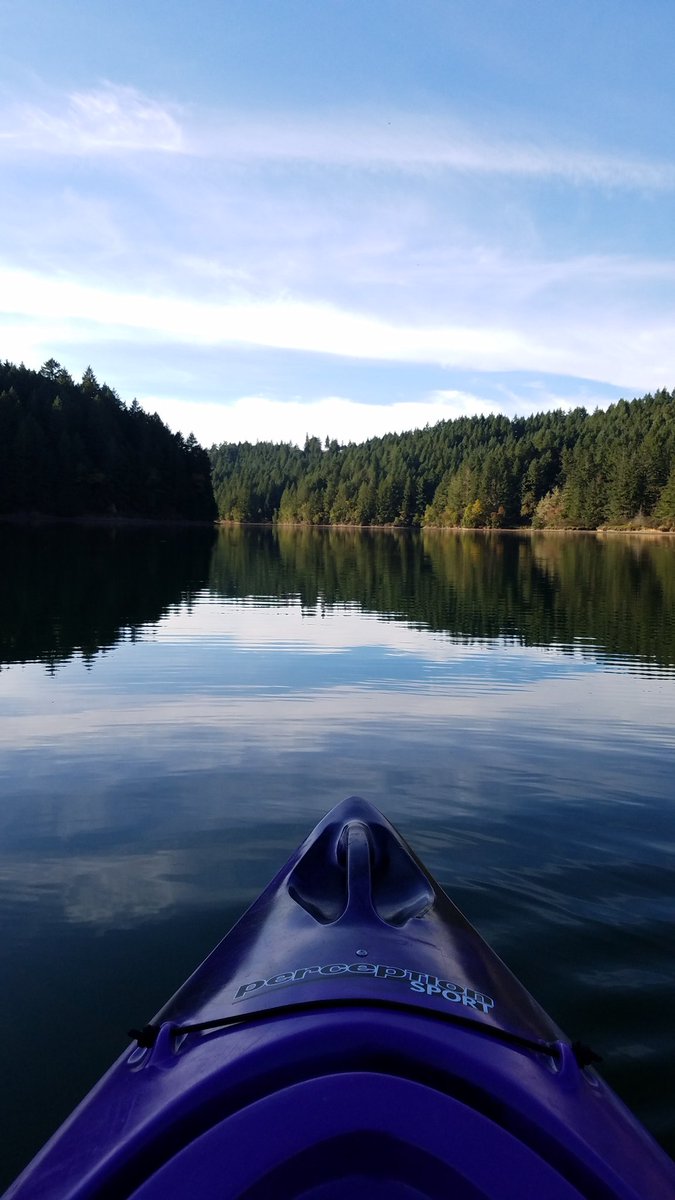 flywtr's tweet photo. Fall floats are the best! #perceptionkayak #SOTF #SOTFKAYAKCREW https://t.co/gHWxJiUaCw