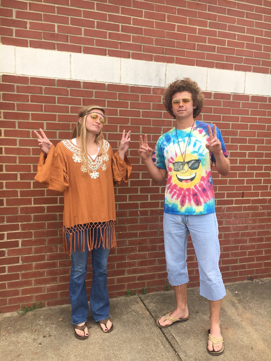 _tysonriley's tweet photo. Never really got to post all these sooo.. !!!! My heart💖💖💖💖 #Hoco https://t.co/QmkuSMxZtt