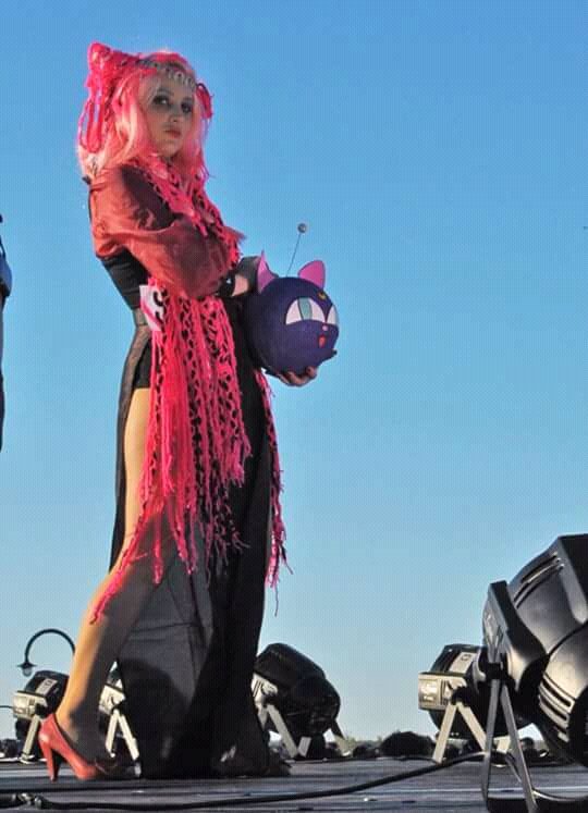 falvivo's tweet photo. Dos grandes #cosplayer y oyentes de @falvivo en el desfile de la @crackbangboom #cbb8 ¡y uno salió ganador! @CulturaRosario @Radio_UNR https://t.co/sqvssc3MnS