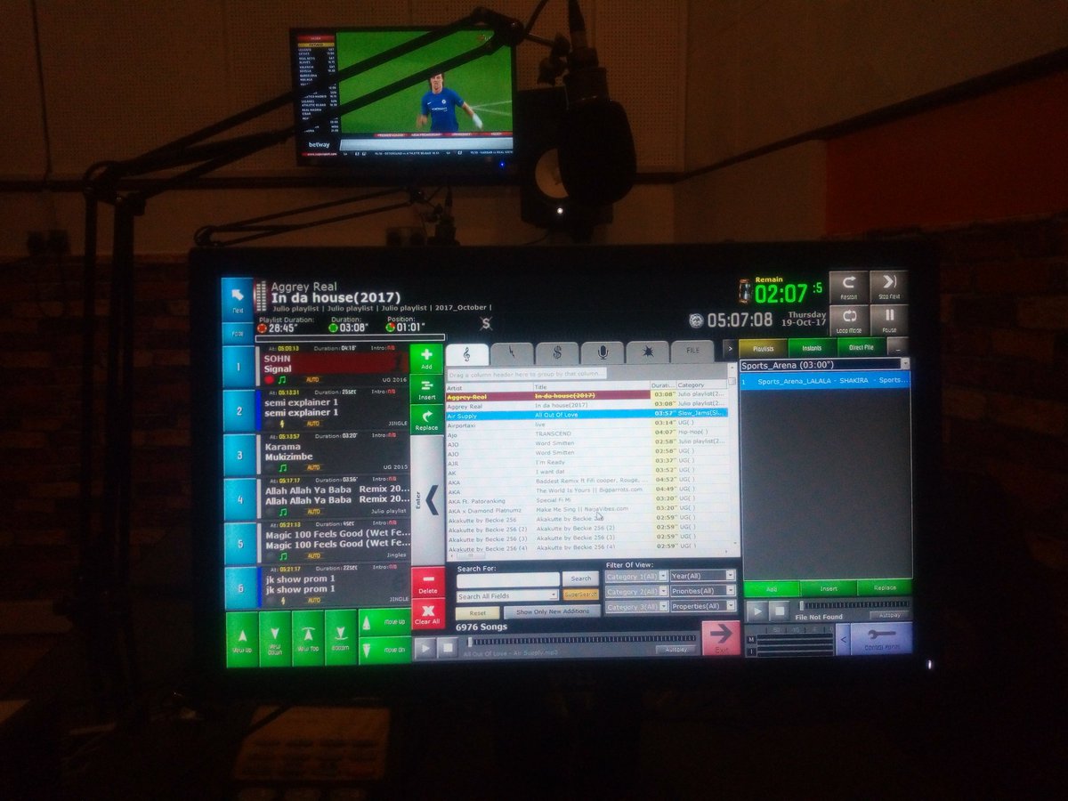 tonykentkyazze's tweet photo. As I watch the @ChelseaFC @OfficialASRoma Replay, I chill with #InDHouse @aggrey_real Time: 05:05hrs
Upnext #MagicBreakfast @Magic100FMUG https://t.co/71aXvdUijl