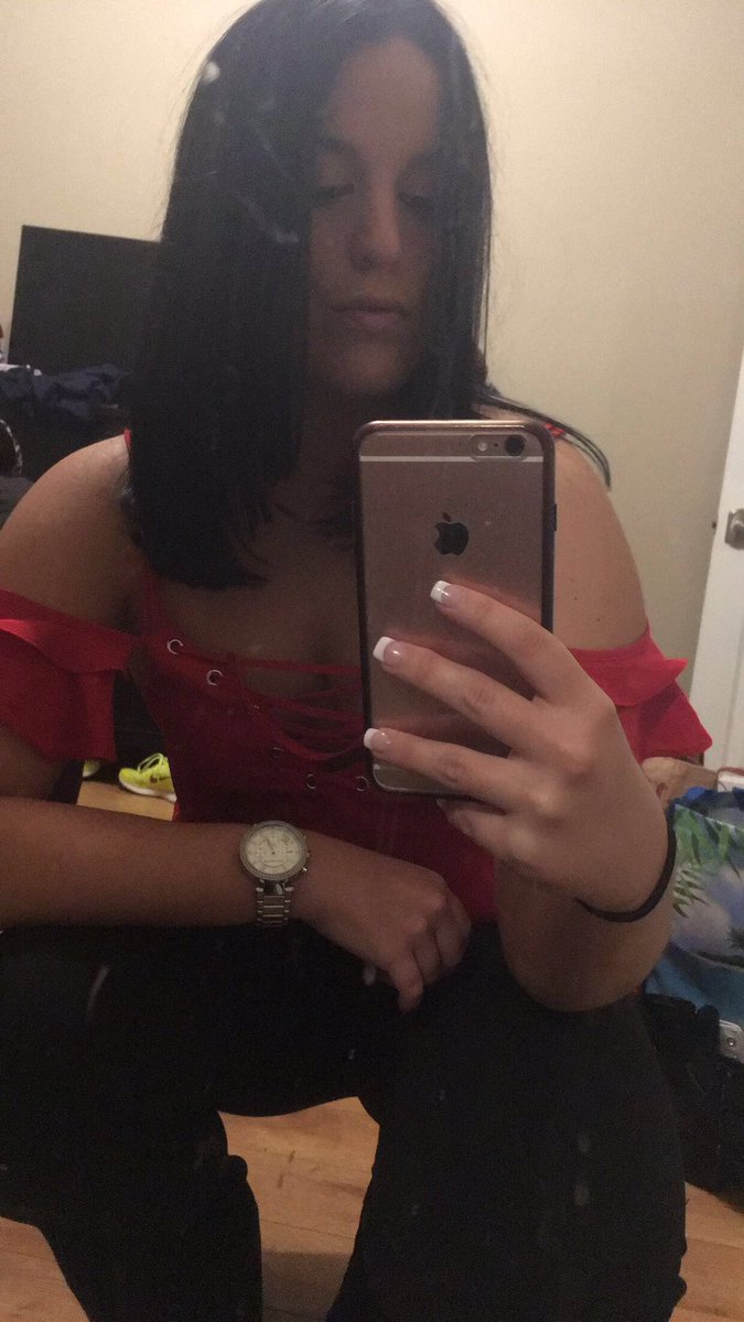 sam_fila's tweet photo. Today I donated 14 inches of hair to hopefully make some little girl with cancer feel beautiful https://t.co/gTqQkcq3yV