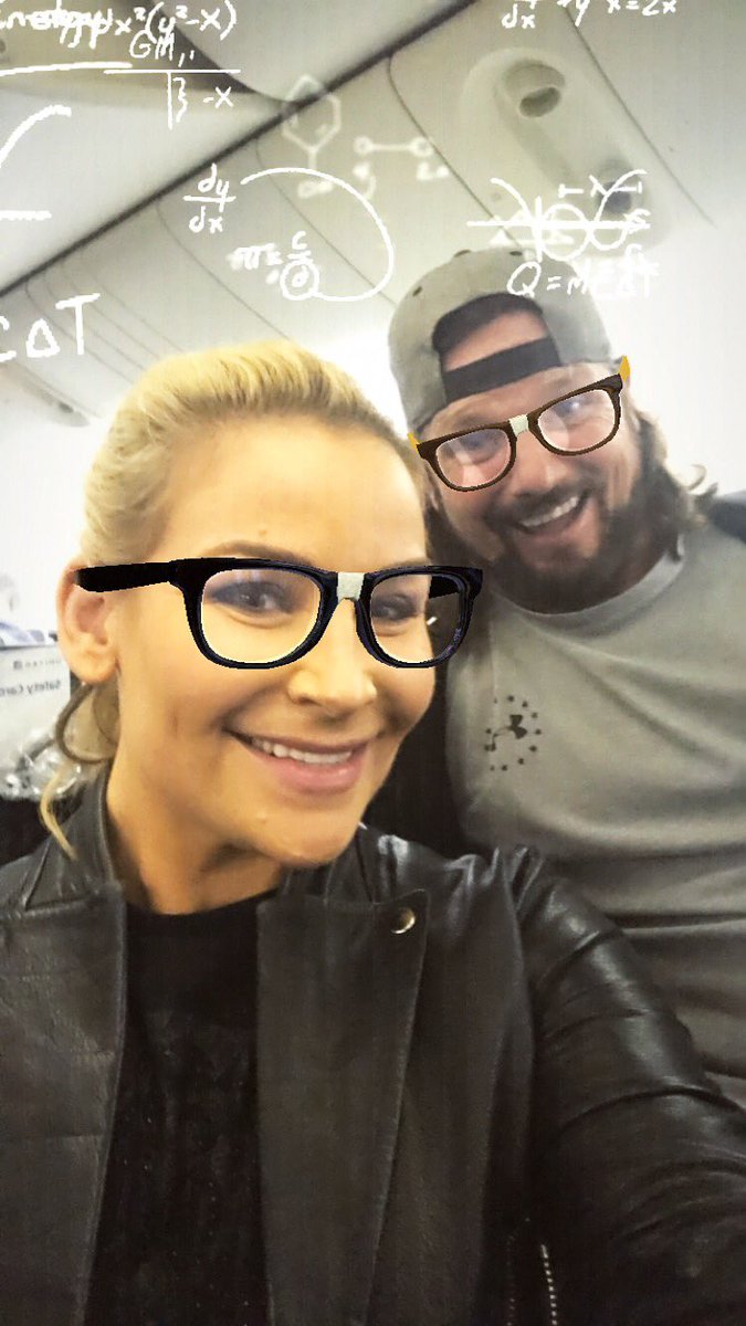 NatbyNature's tweet photo. ✈️☁️🙌 🇦🇷Argentina!!!!!! #WWELive oh hi @AJStylesOrg 🤓 https://t.co/pcyeWCDFI0