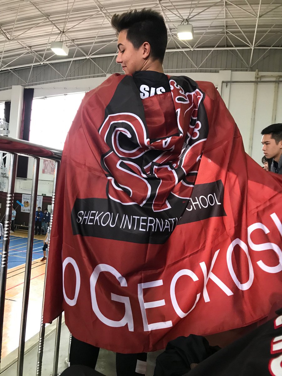 BrookerRachel's tweet photo. ACAMIS volleyball tournament day 1. Go geckos #sisrocks https://t.co/2RDNhOXYIC
