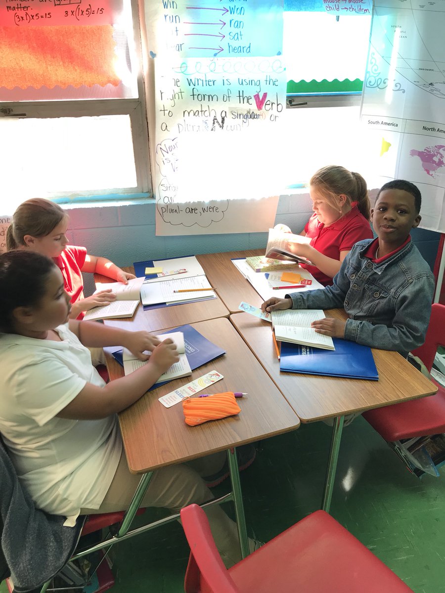 Taylor3rdGrade's tweet image. Literature Units! Ask your child which book he/she is reading. Lots of fun in 3rd Grade! @reid_school