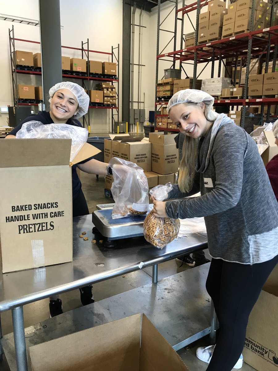 FCstugovt's tweet photo. Community Outreach’s favorite food?? Pretzels!! We had a blast volunteering at the Greater Pittsburgh Community Food Bank on Monday. If you’re interested in service like this, pop into the activities office for more information!! #hairnets https://t.co/JGJTnFg3m6