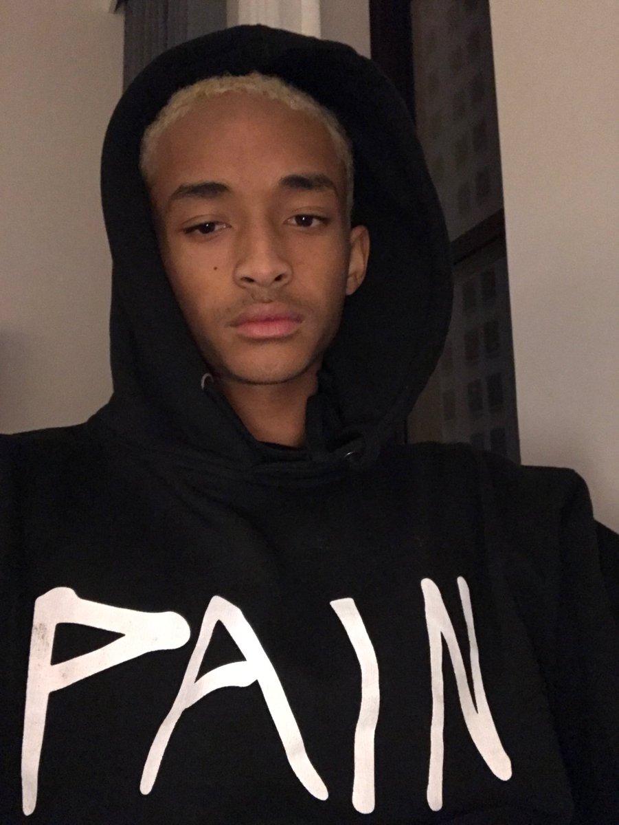 jaden's tweet photo. It's Official I'm On Tour, A Surprise Is Coming Friday Due To The Fact That It Will Be My First SYRE Show. https://t.co/qIRMOP0eVt
