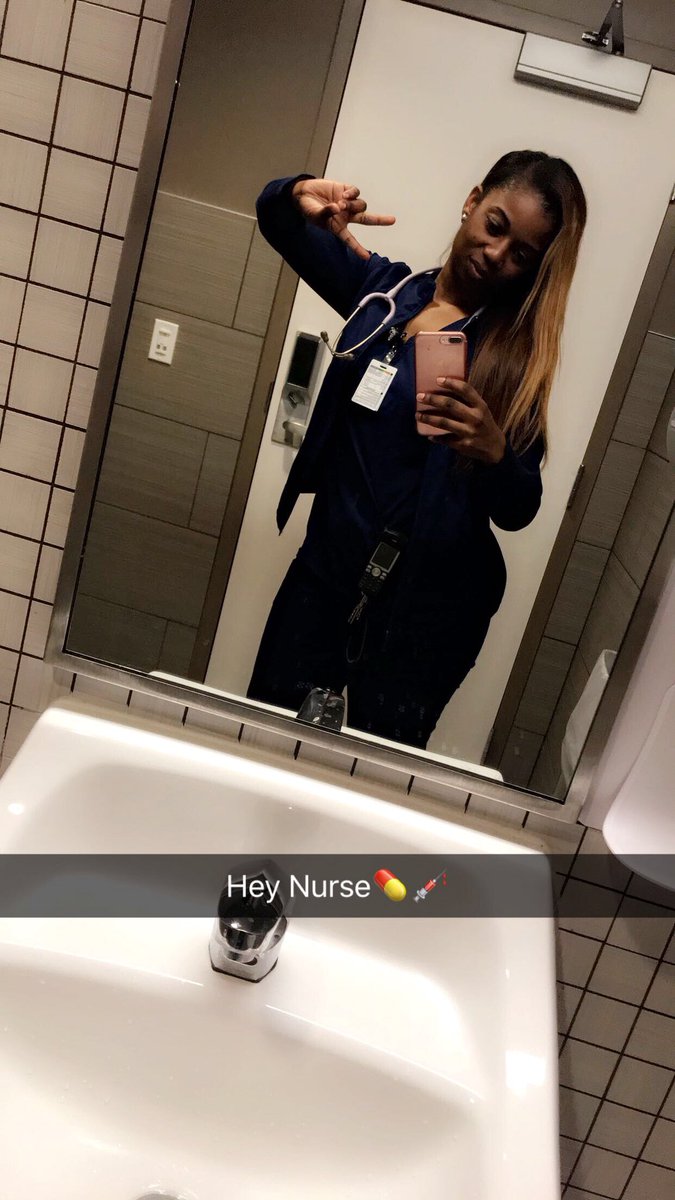 Ohshe_daBaddest's tweet photo. I love my career #NurseShelly💊💉 https://t.co/IGSHcnLy4e