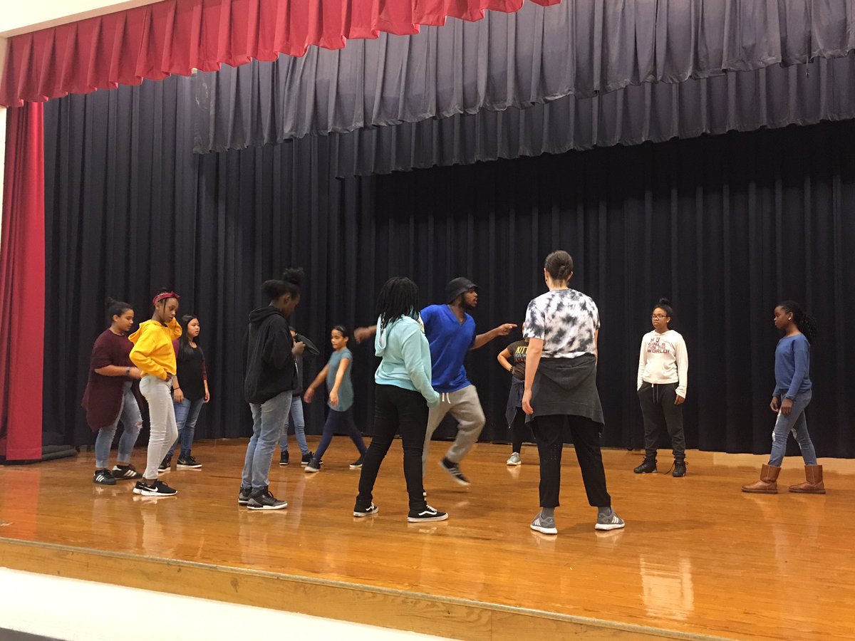 TamCampbell_CP's tweet photo. Briggs Chaney #ExploreCreateConnect learning new dances https://t.co/FUTPm6ks27