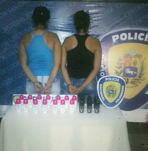 hsiciliano's tweet photo. La Policia Nacional pendiente de un Mum Bolita https://t.co/sfijzfpMVJ