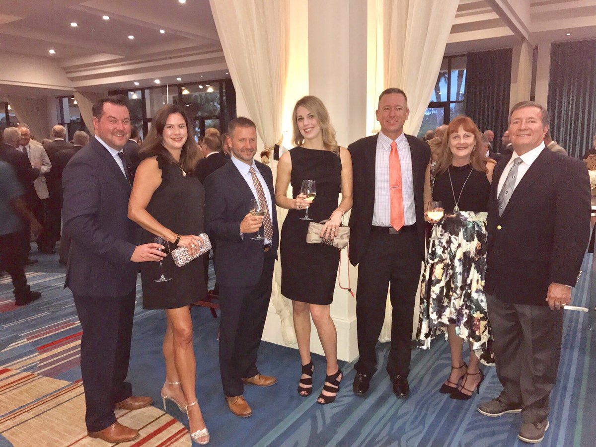 jtkriska's tweet photo. Tulstar shines bright at the 2017 Fall ILMA. #syntheticbasestocks #naphthenics #solvents #baseoils https://t.co/mLyfotVmXt