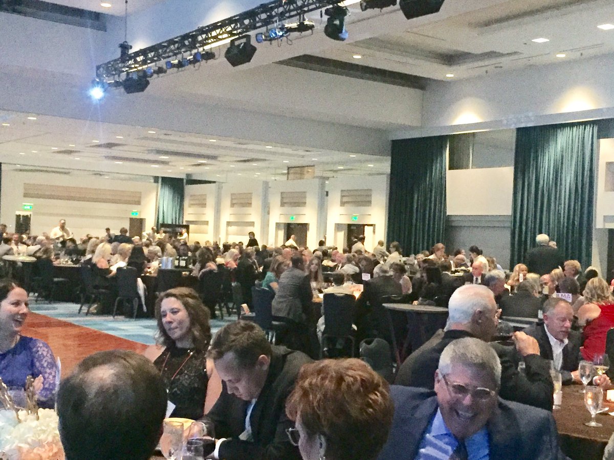 jtkriska's tweet photo. Tulstar shines bright at the 2017 Fall ILMA. #syntheticbasestocks #naphthenics #solvents #baseoils https://t.co/mLyfotVmXt