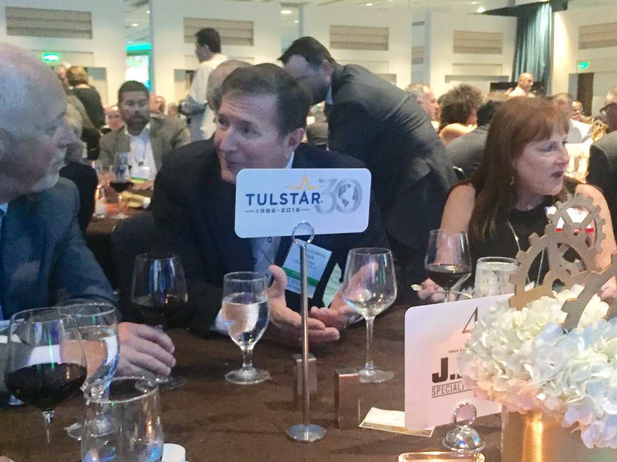 jtkriska's tweet photo. Tulstar shines bright at the 2017 Fall ILMA. #syntheticbasestocks #naphthenics #solvents #baseoils https://t.co/mLyfotVmXt