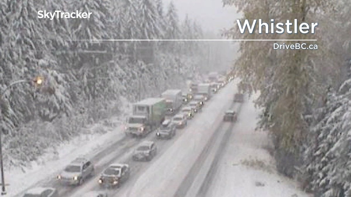 GlobalBC's tweet photo. Major Snowfall Warning for Whistler. Up to 25cm could fall by morning. Traffic is a mess right now. #BCStorm https://t.co/NnEbalK8z8