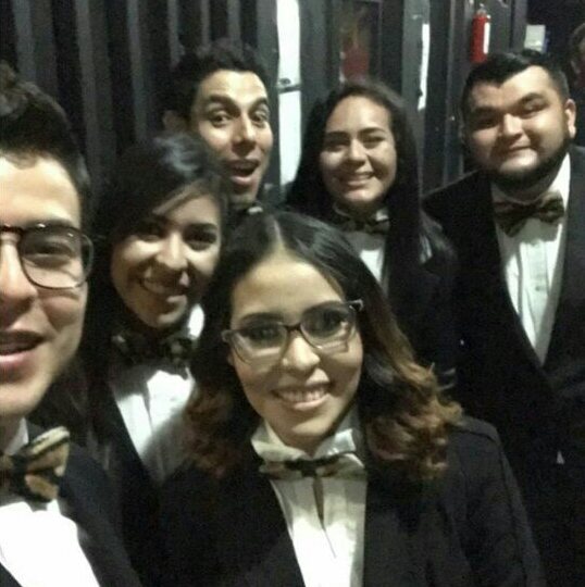 katyflores02's tweet photo. Guelmi, la razón que seamos tías desde los 5😂Feliz cumple 17 gorda, gracias por ser nuestra chuyita😋 #AmoSuInocencia @LOS3TT @JesusG_3TT https://t.co/kUE3Xu28Ww