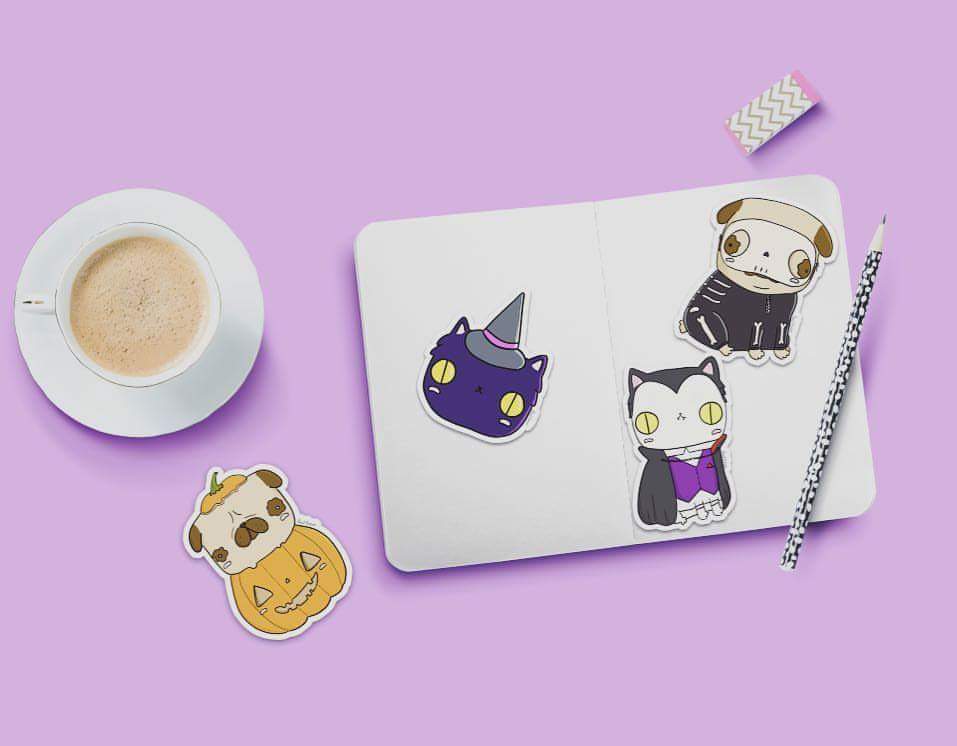 LavampStore's tweet photo. Stickers para la mejor temporada del año por #pinutbrein 🐶 sólo aquí en #LavampStore 🐱 https://t.co/mVA5C9swrI