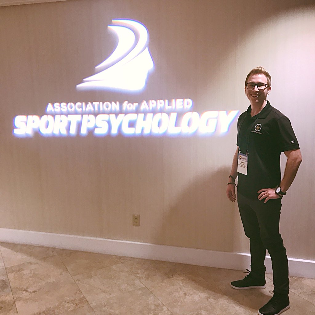BrainbustersMPC's tweet photo. My first #AASP conference! Say 👋🏻! Grateful to have this opportunity to absorb &amp; learn from so many insightful progressive minds #AASP2017 https://t.co/8QRIgv1Rcz