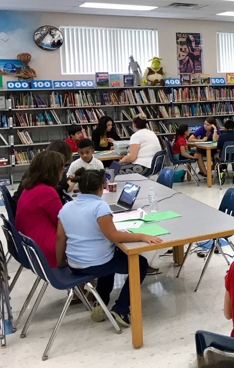 Mendenhall_ES's tweet image. School wide data chats were a huge success! Students are reaching their goals! #datachats #goalsetting