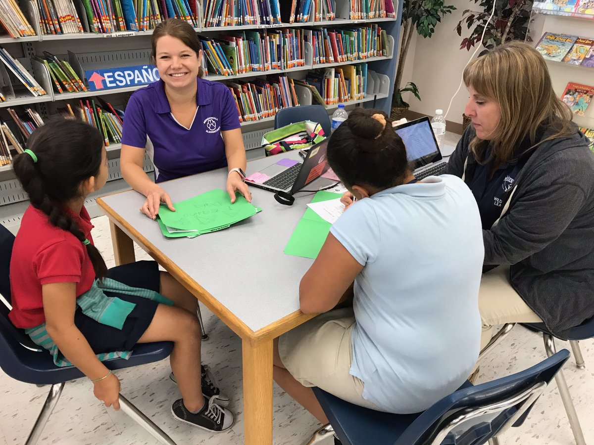 Mendenhall_ES's tweet image. School wide data chats were a huge success! Students are reaching their goals! #datachats #goalsetting