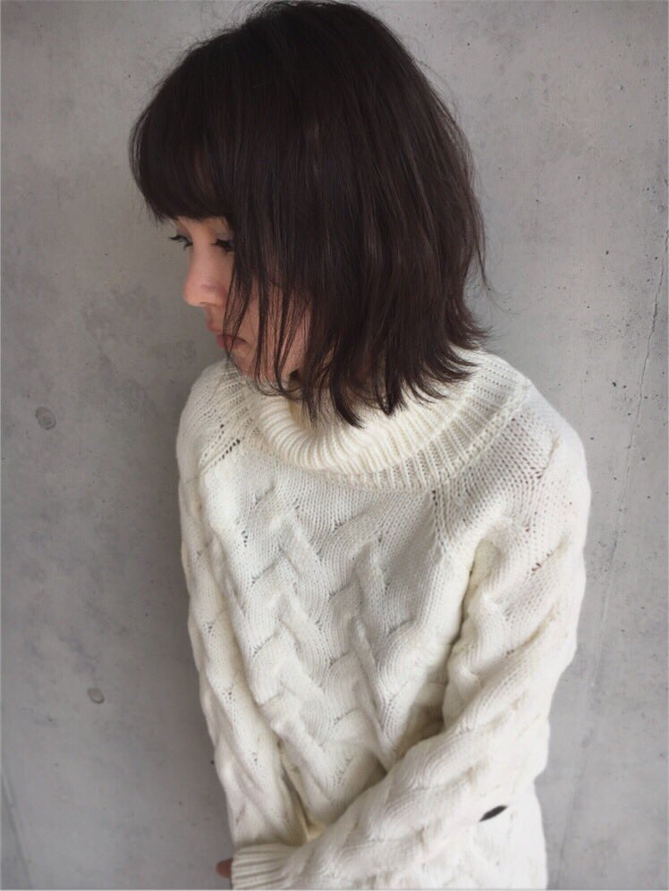 ooishikeito0905's tweet photo. 【2017a/w 秋から冬にかけて二刀流のカラー】

model.aina

#2017a/w
#autumn
#winter
#ダークグレー
#ロートーンの
#透明感で
#秋服にも
#冬服にもマッチします
#今の時期だからこそ
#やっておきたいカラー
#cropes茅ヶ崎 https://t.co/VMHHXE1Glh