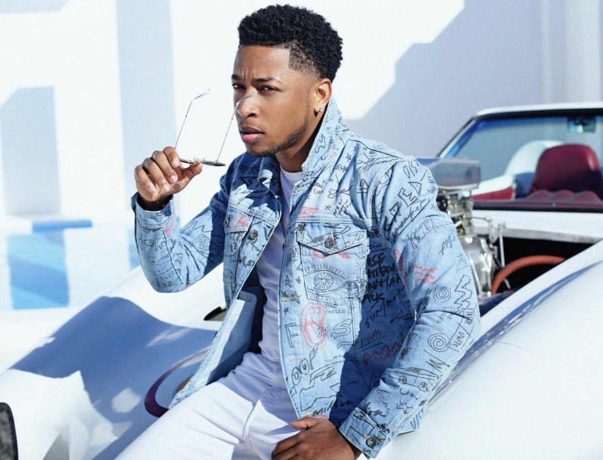 Lady_Latimore's tweet photo. A Look π, A MAN ππ₯π @jacoblatimore #JacobJewels π https://t.co/BaNos2mSCI