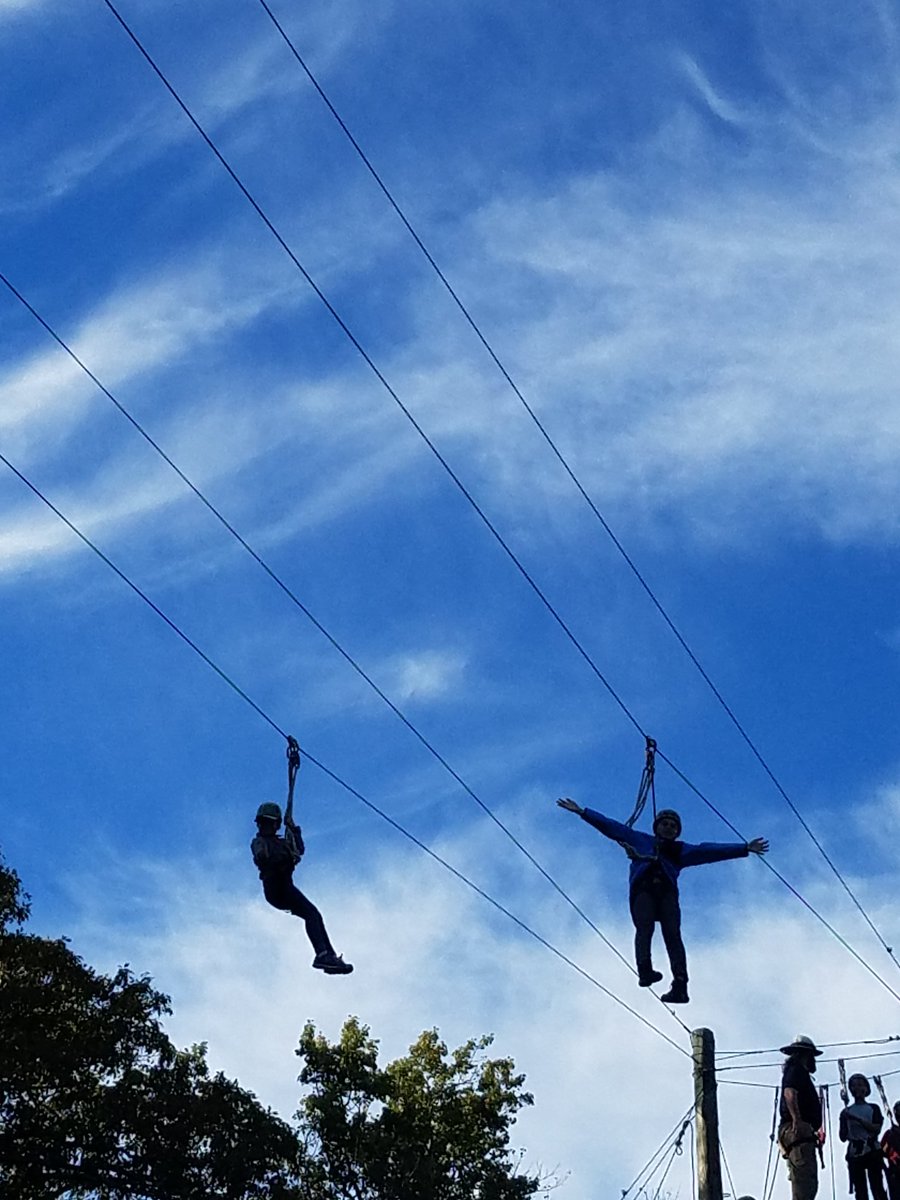 hablek's tweet photo. @HES5thgrade zipping! https://t.co/OJhTwYX4rM